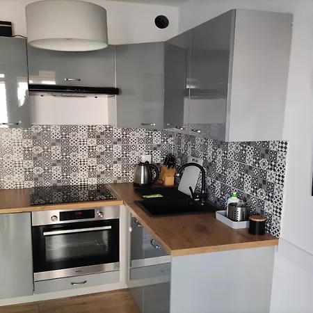 Apartament *